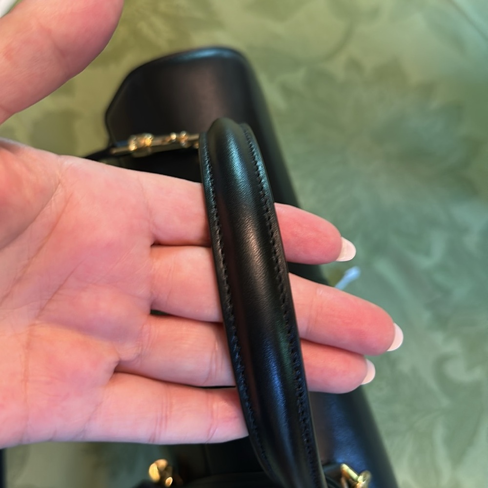Celine Handbag - Picture 4 of 13